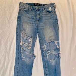 Hollister Light Wash Distressed Boyfriend Jeans